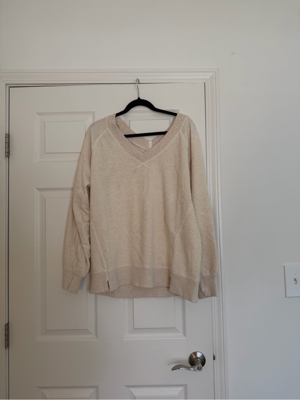 aerie Cream V-Neck Lightweight Sweater